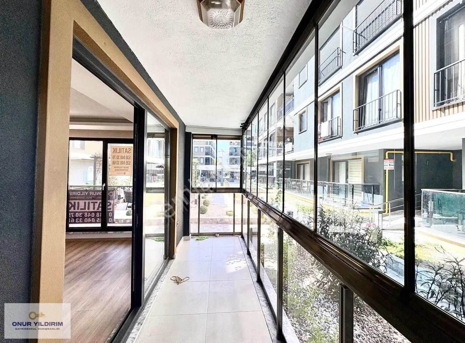 Sadece Onur Yıldırımdan İkizçayda K. Otoparklı Geniş M2 1+1 - Görsel 12