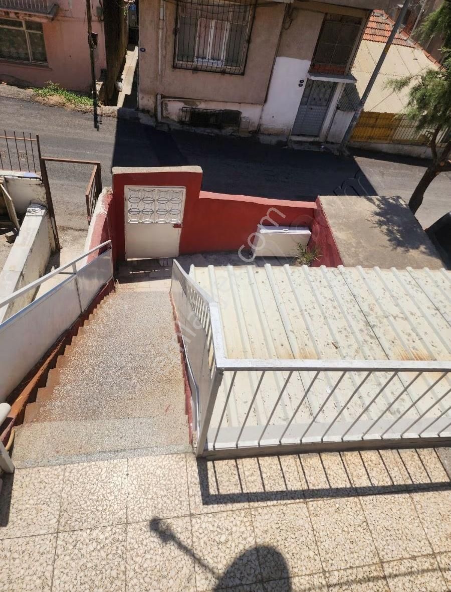 3 Kat + 1 Çatı Katı Komple Satılık Ev - Görsel 22