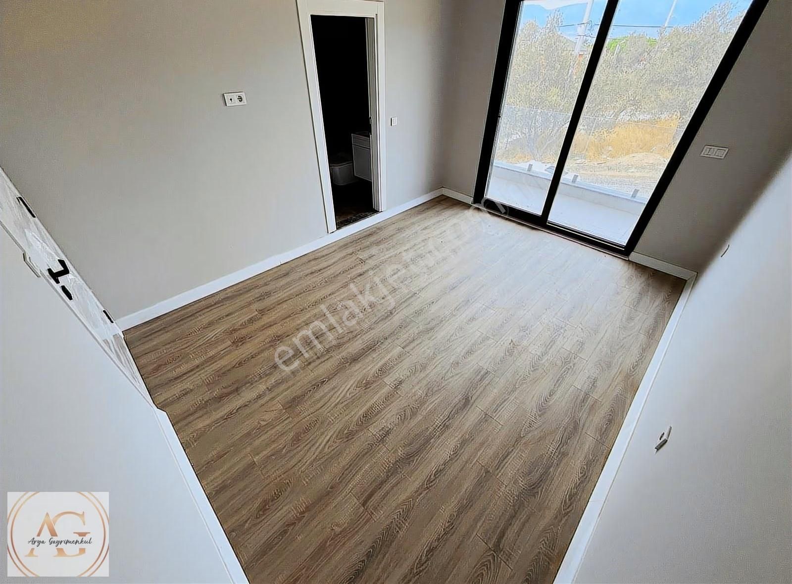 Arya'dan Denize 200 Metre Deniz Manzaralı 2+1 Satılık Daire - Görsel 26