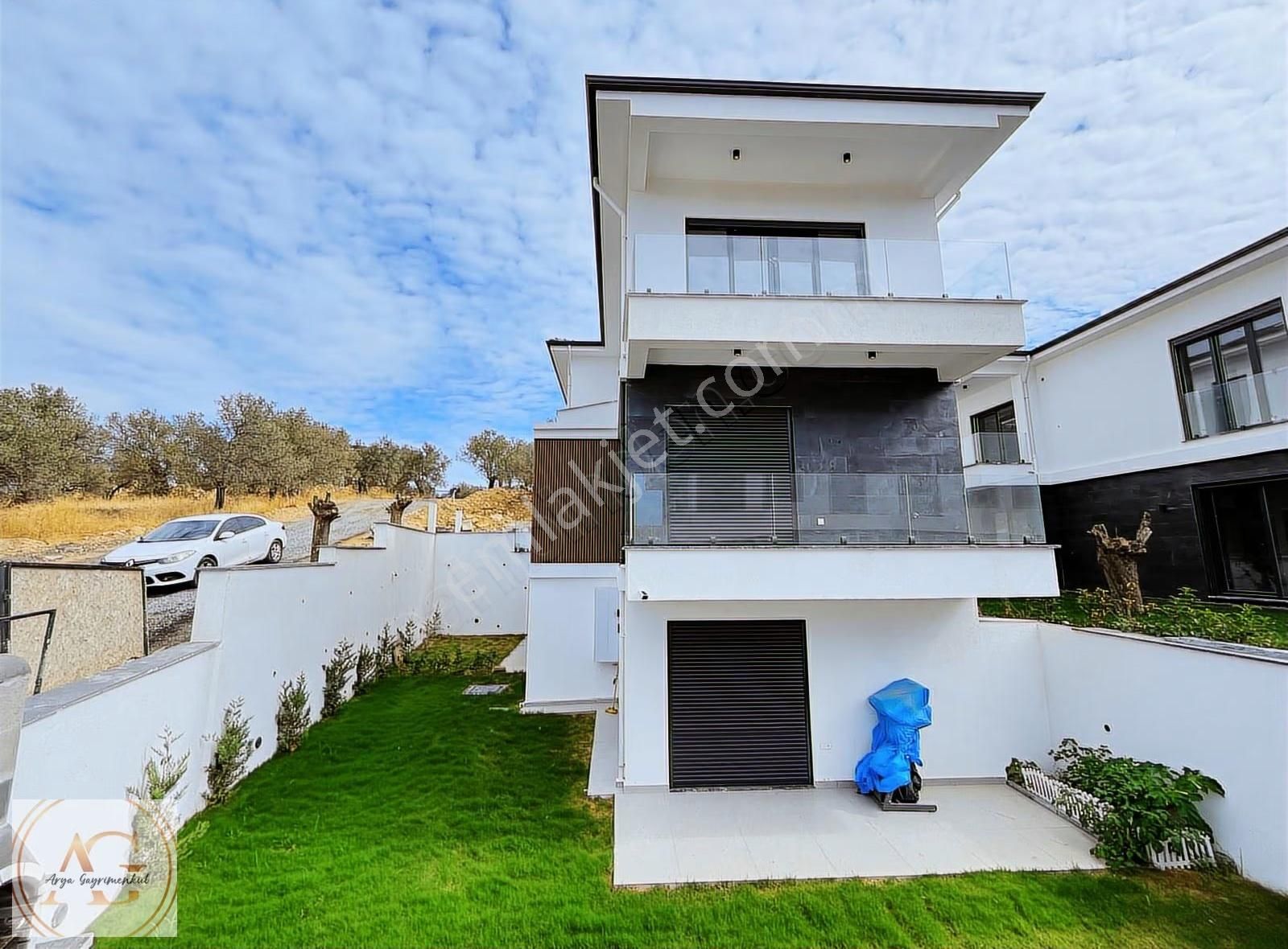 Arya'dan Denize 200 Metre Deniz Manzaralı 2+1 Satılık Daire - Görsel 15