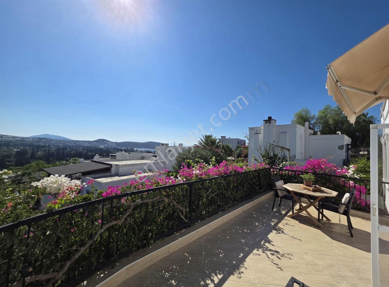 Bodrum Bitez De;butik Site İçinde 4 Oda Salon Ferah Müstakil Ev