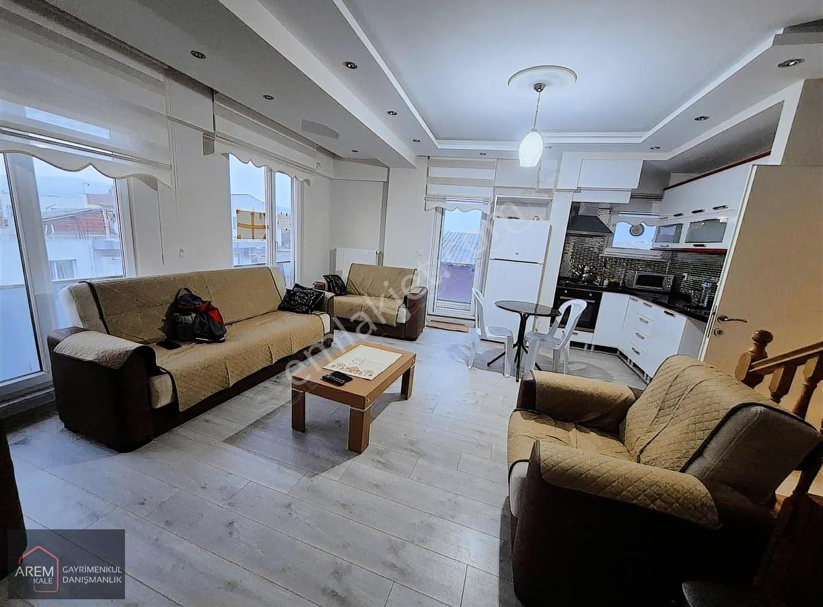 Çanakkale Belediyesine Yakın Satılık 3+1 Dubleks Daire - Görsel 11