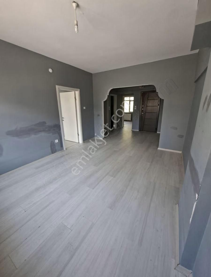 Merkezı Konum Da Genıs Kullanıslı 2+1 Arakat Daıre - Görsel 13