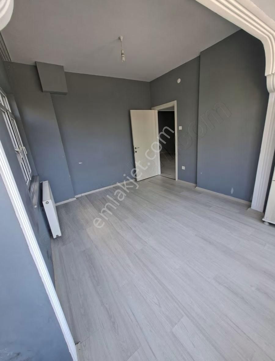 Merkezı Konum Da Genıs Kullanıslı 2+1 Arakat Daıre - Görsel 2