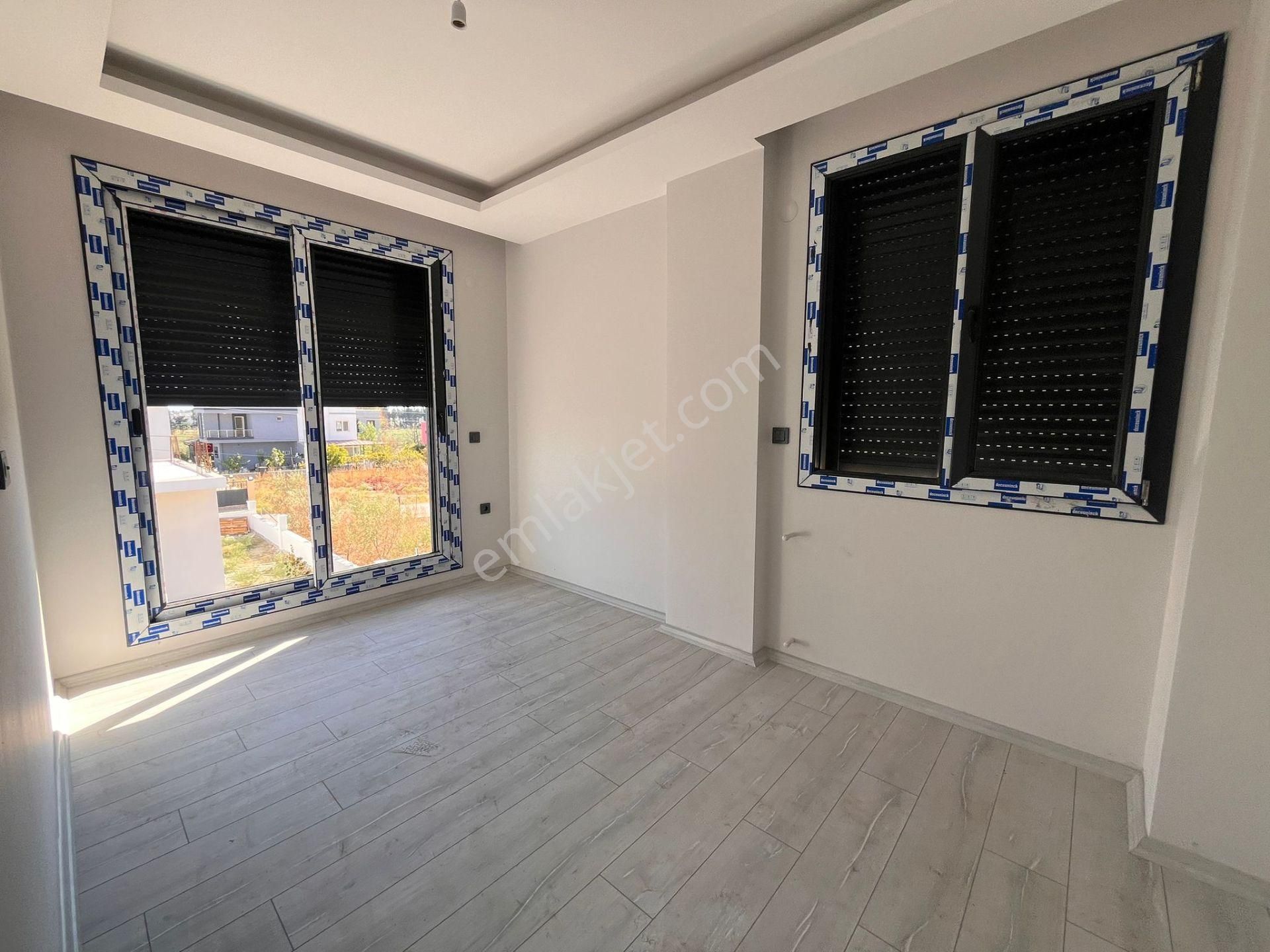 Seferihisar Cumhuriyette Tek Müstakil 3+1 Yazlık - Görsel 21