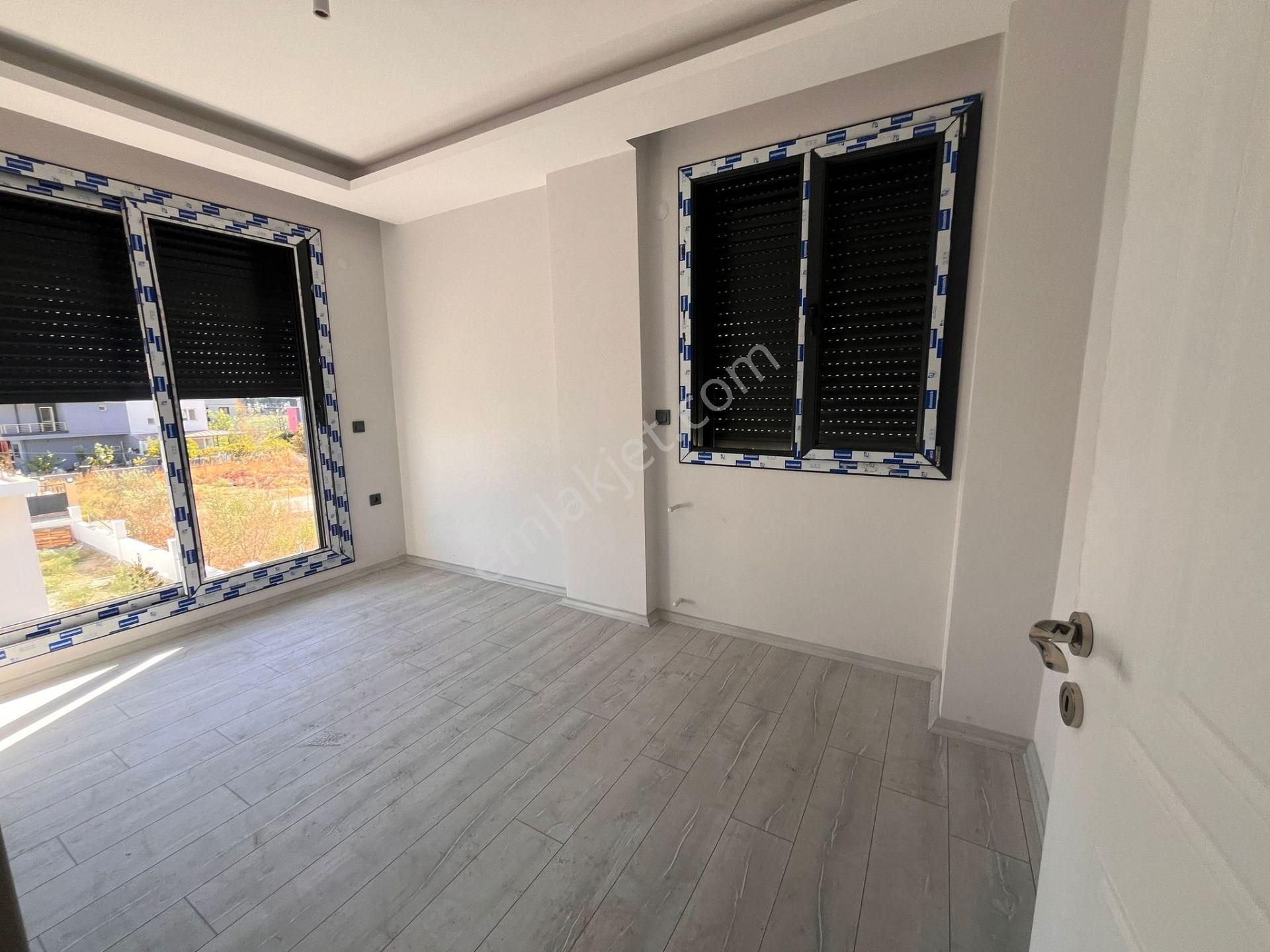 Seferihisar Cumhuriyette Tek Müstakil 3+1 Yazlık - Görsel 20