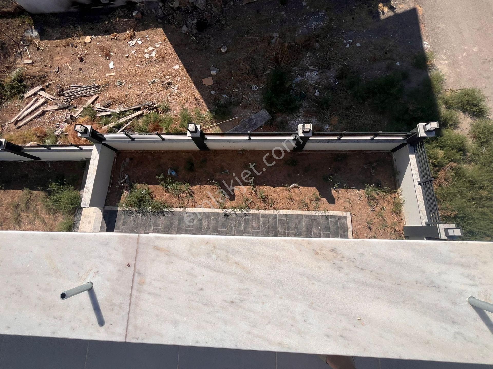 Seferihisar Cumhuriyette Tek Müstakil 3+1 Yazlık - Görsel 7