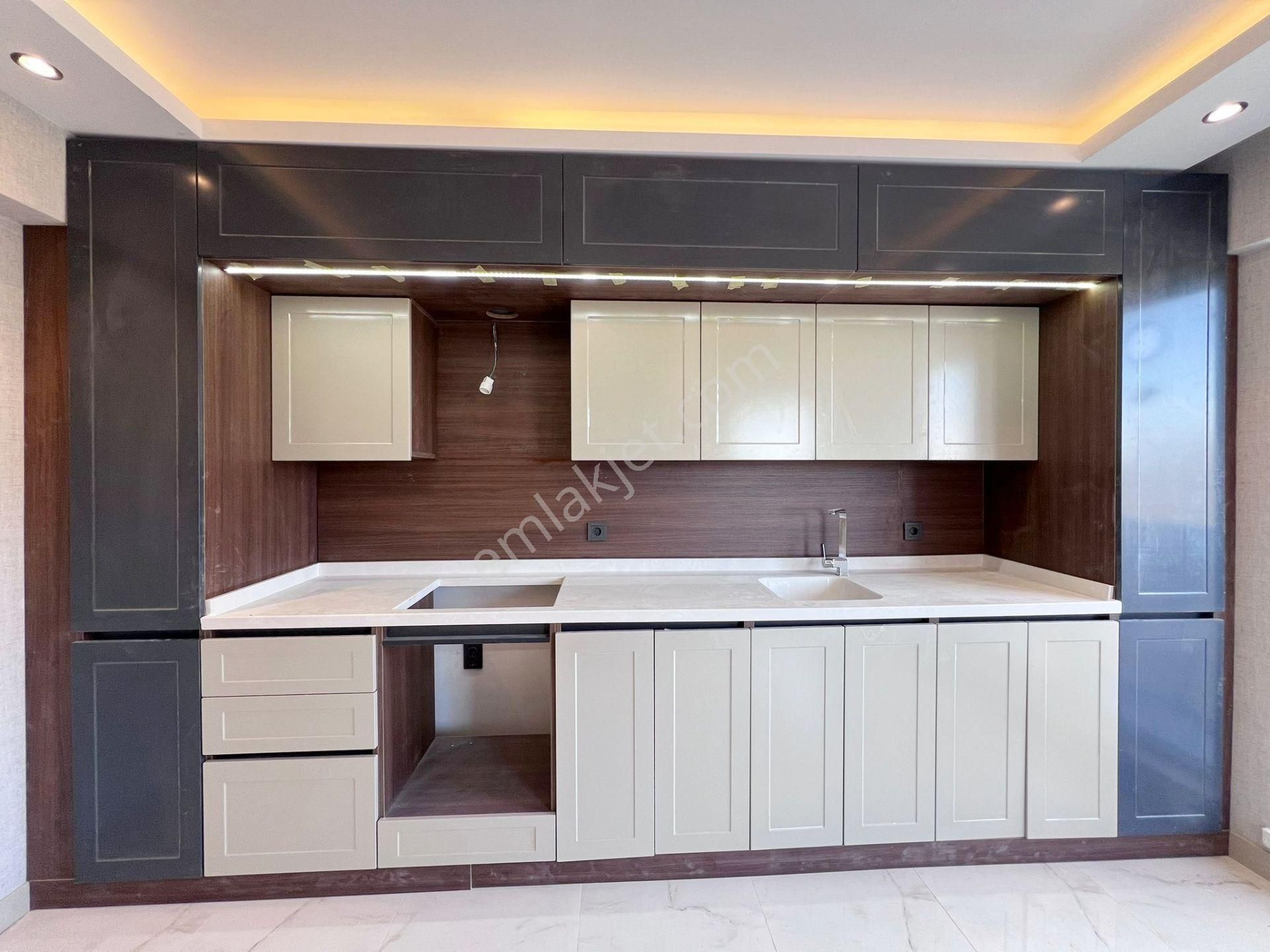 Öz Maşallah'tan Acil Satılık İskanlı Sıfır 3+1 Daire - Görsel 5