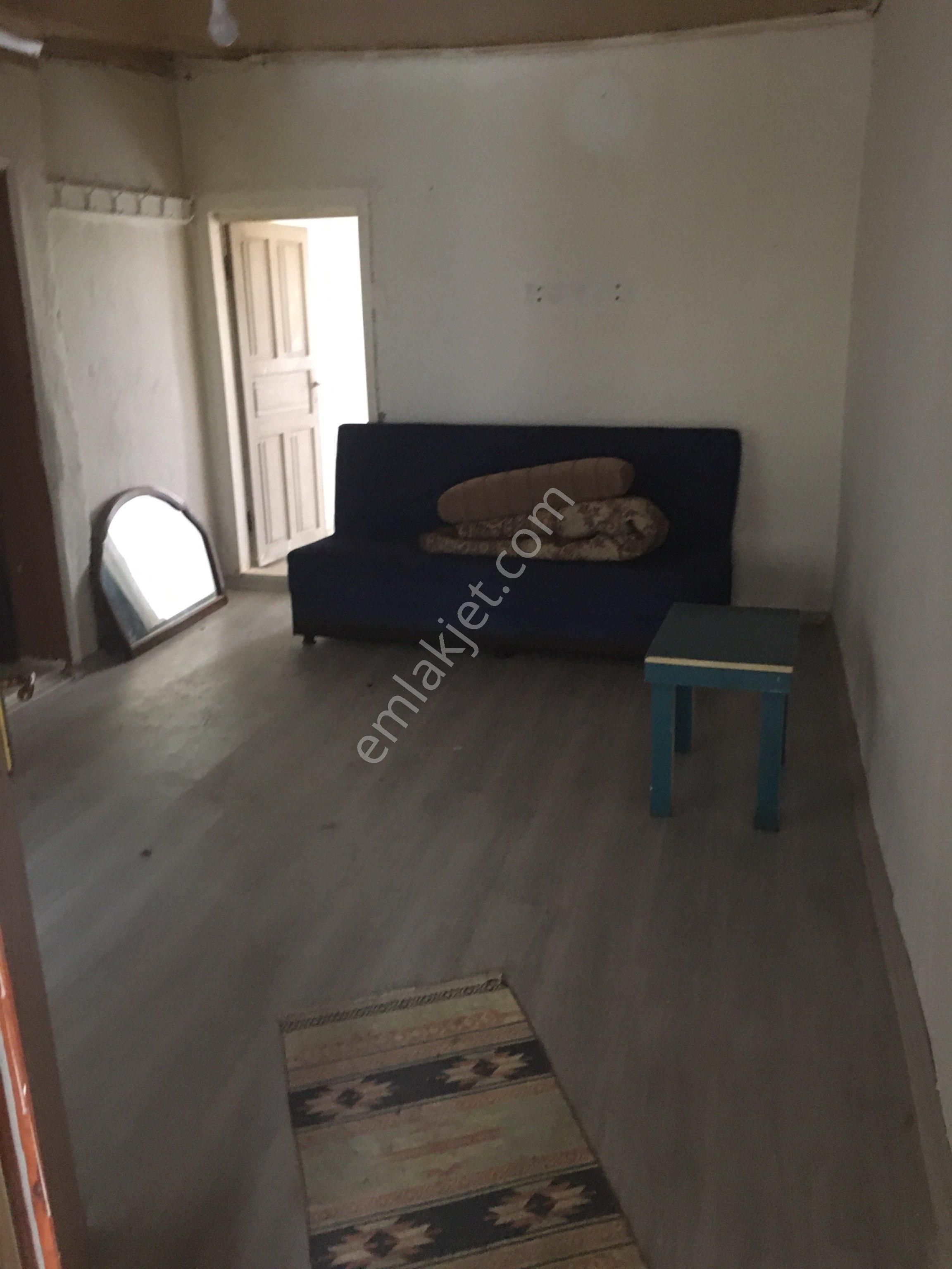 Küplüpınarda Bekarlara Kirelık Ev - Görsel 3