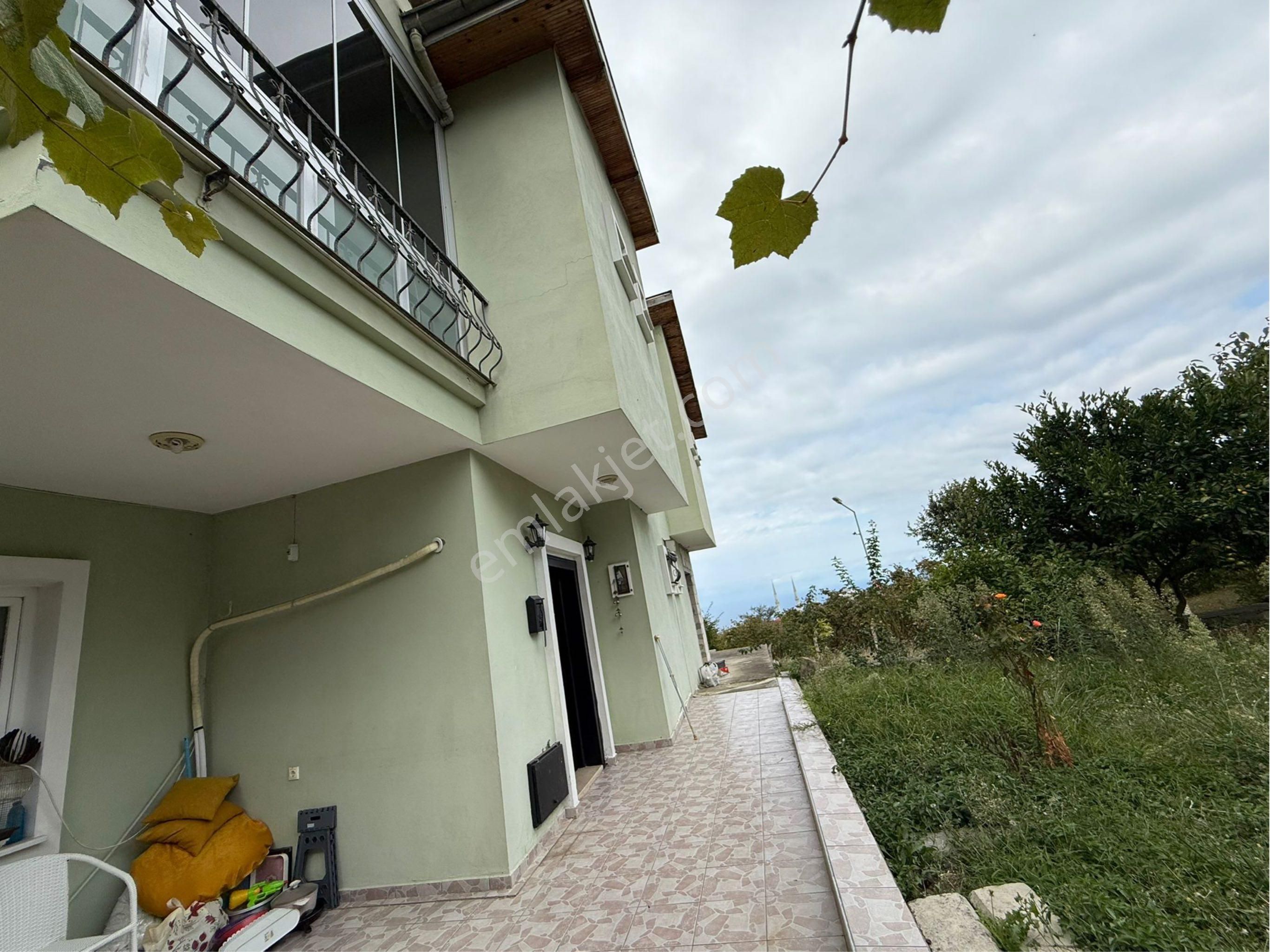 Yıldızlı'da Kiralık 4+1 Tripleks Villa - Görsel 22