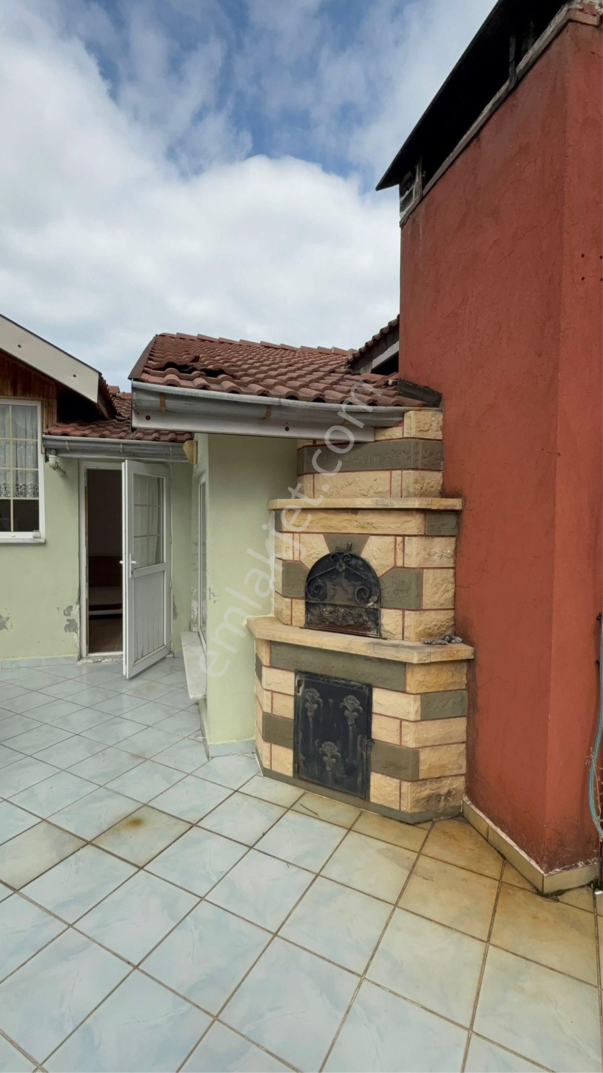 Yıldızlı'da Kiralık 4+1 Tripleks Villa - Görsel 5