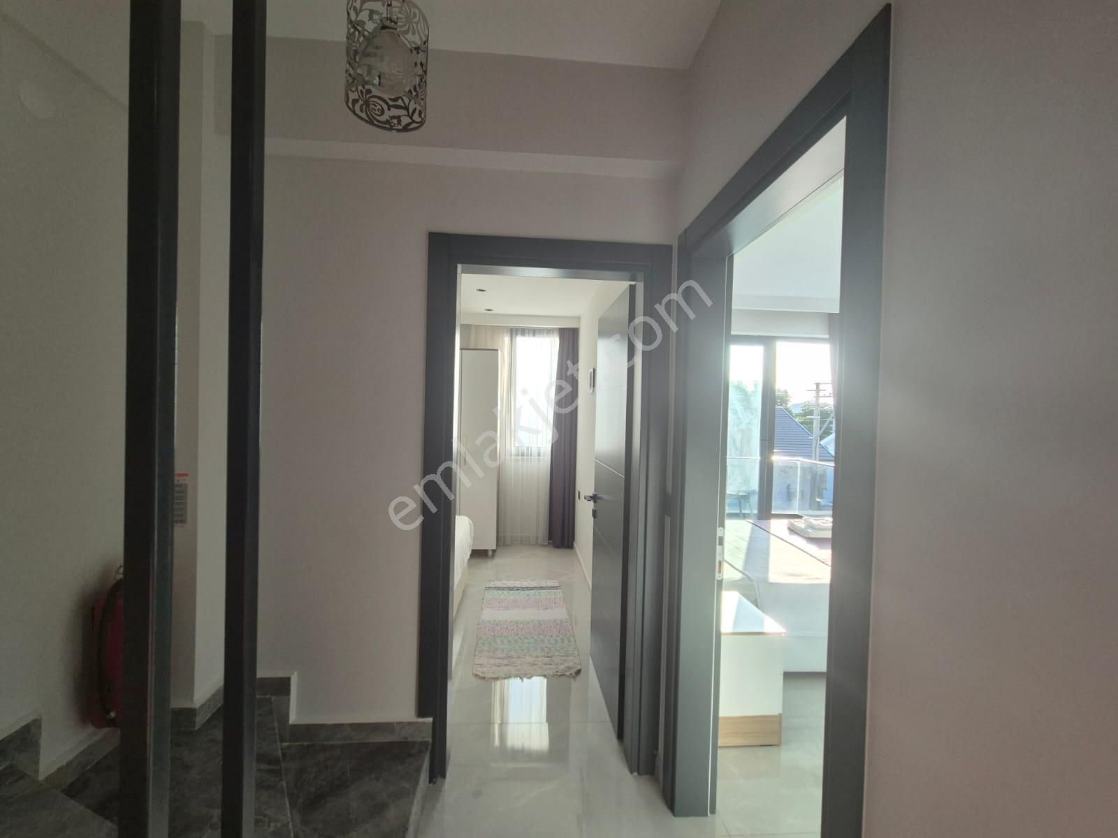 Stop’tan Kargıda Sıfır Havuzlu Eşyalı Villa - Görsel 15