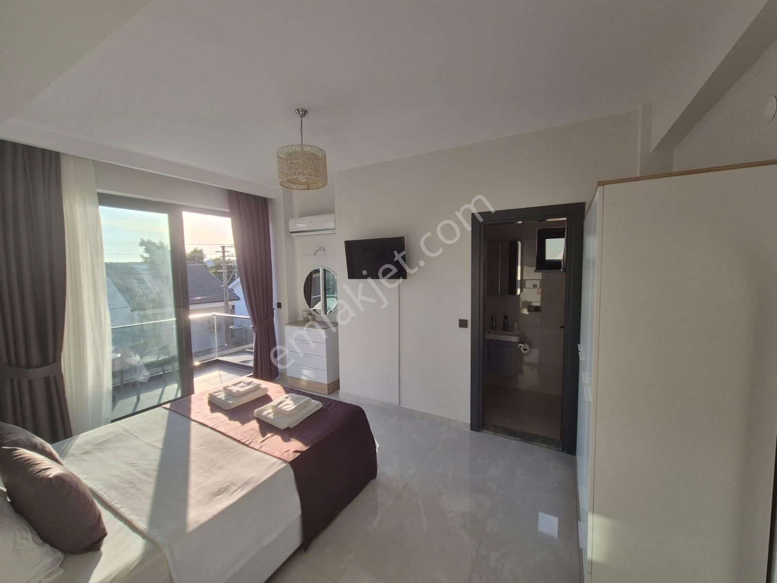 Stop’tan Kargıda Sıfır Havuzlu Eşyalı Villa - Görsel 27