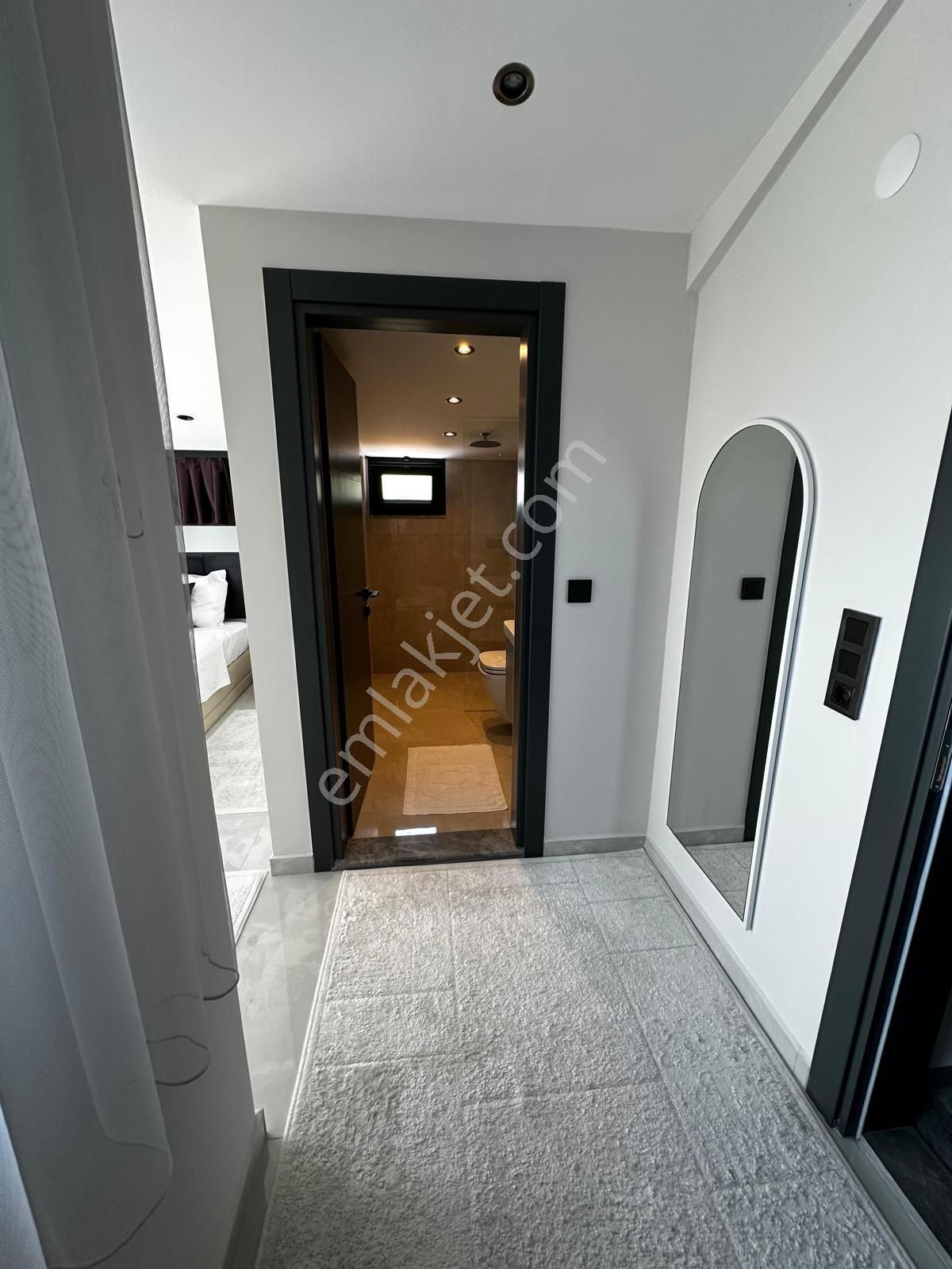 Stop’tan Kargıda Sıfır Havuzlu Eşyalı Villa - Görsel 23