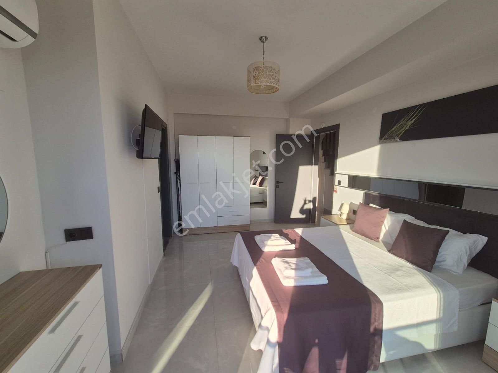 Stop’tan Kargıda Sıfır Havuzlu Eşyalı Villa - Görsel 29