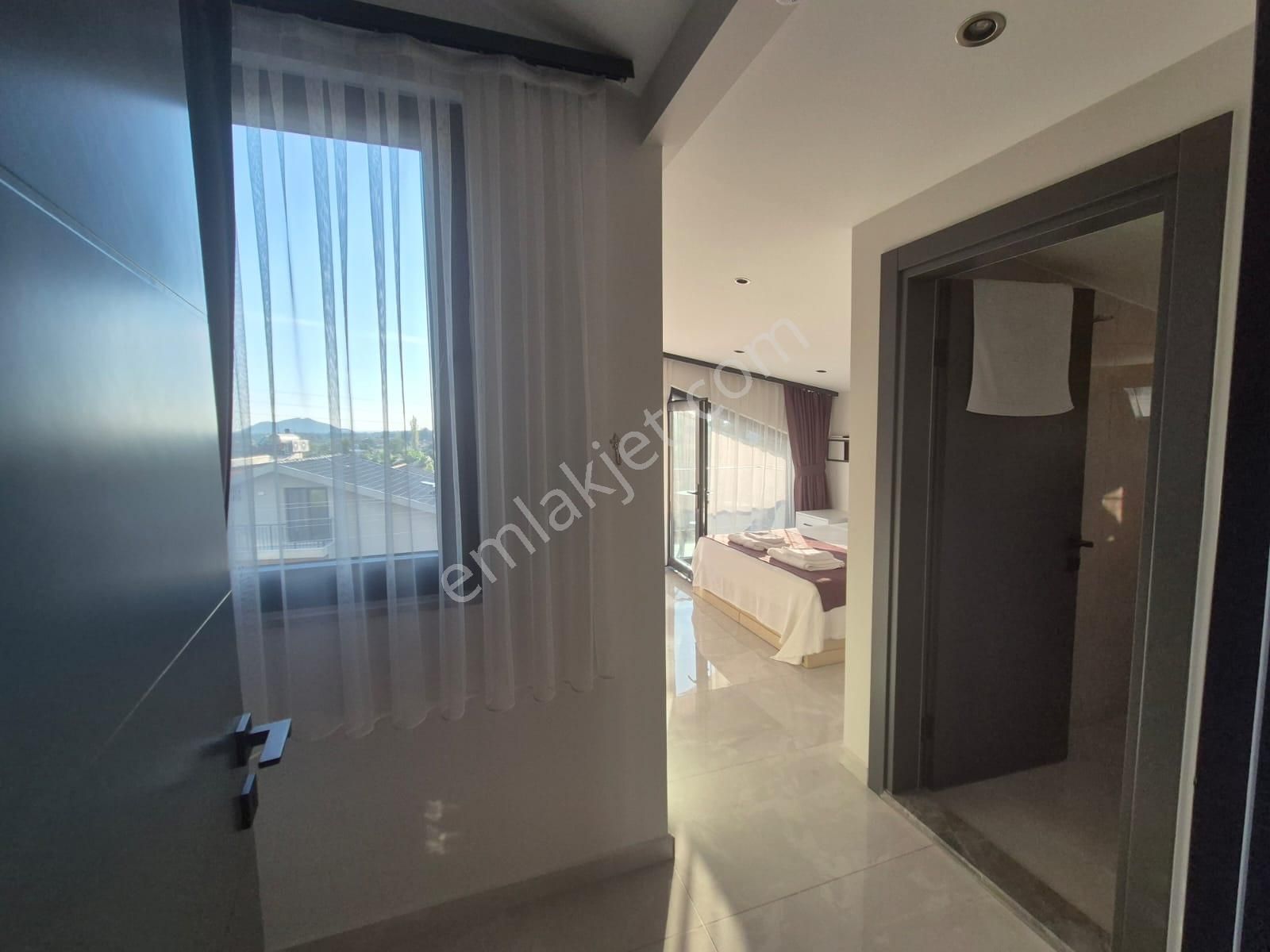 Stop’tan Kargıda Sıfır Havuzlu Eşyalı Villa - Görsel 22