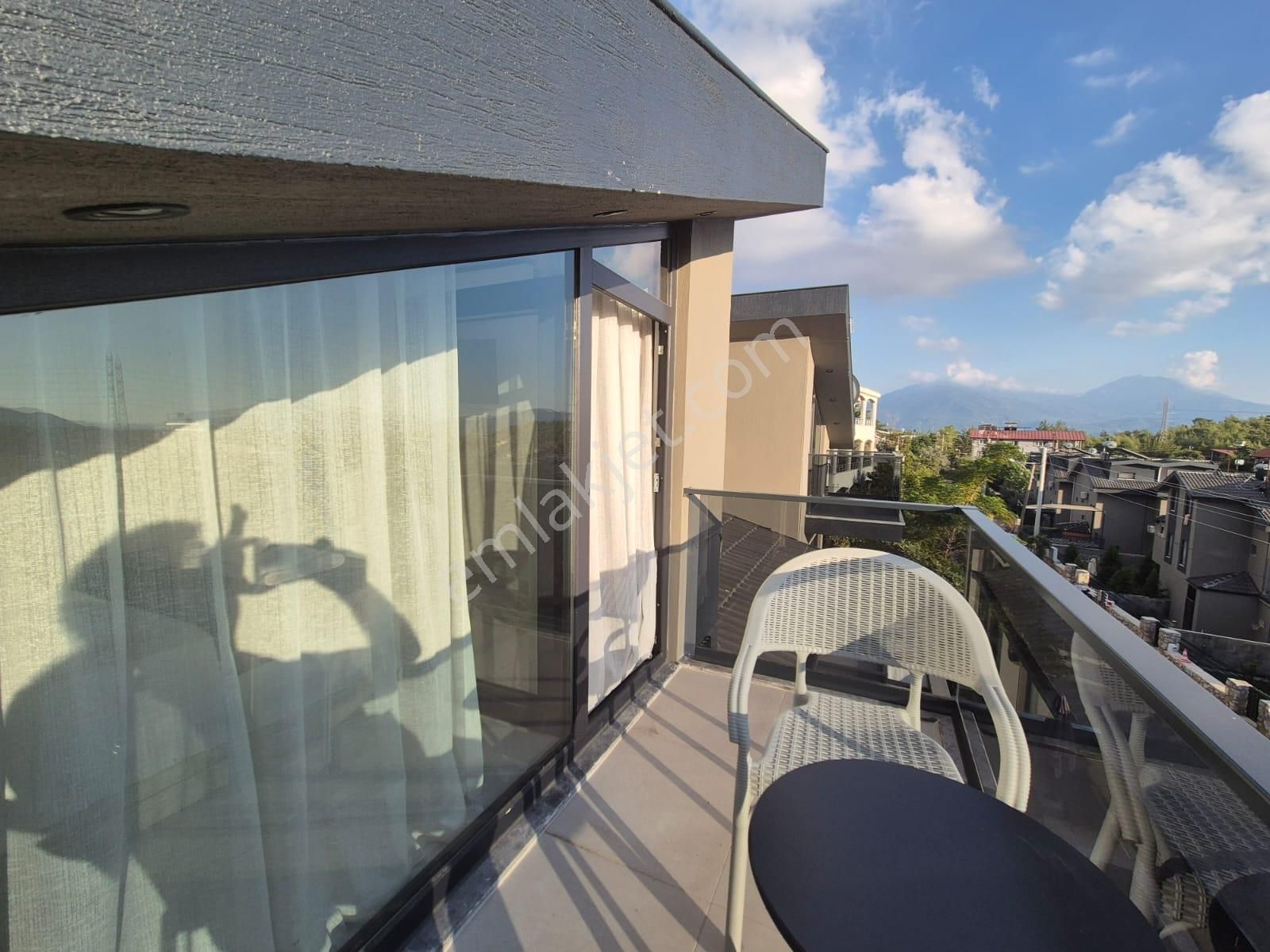 Stop’tan Kargıda Sıfır Havuzlu Eşyalı Villa - Görsel 21