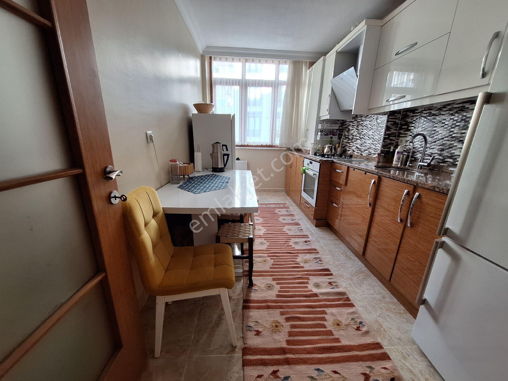 Hatun Gayrimenkul'den Çamçeşme'de 2+1 90m Satılık Daire Merkezi Konum'da - Görsel 6