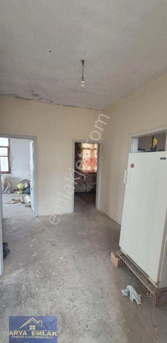 Özbek Köyünde Satılk 2 Katlı Müstakil Ev - Görsel 12