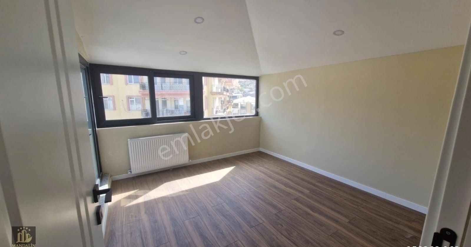 Elvan Özçelik'den Burgaz'da Satılık 3+1 Çatı Dubleksi - Görsel 7