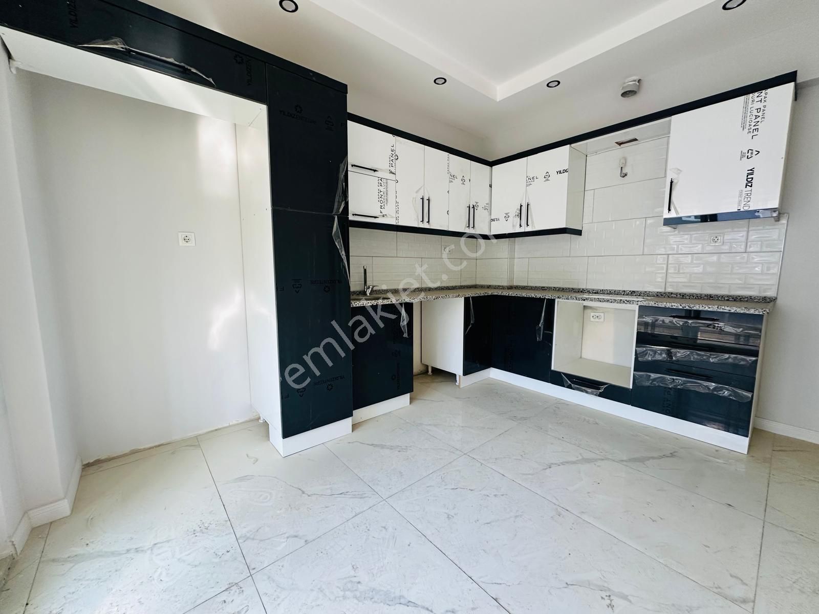 🏡 Göl-san Gayrimenkul’den 🏡 Yeşil Mah. 2+1 105 M2 Ayrı Mutfak Satılık Daire - Görsel 6