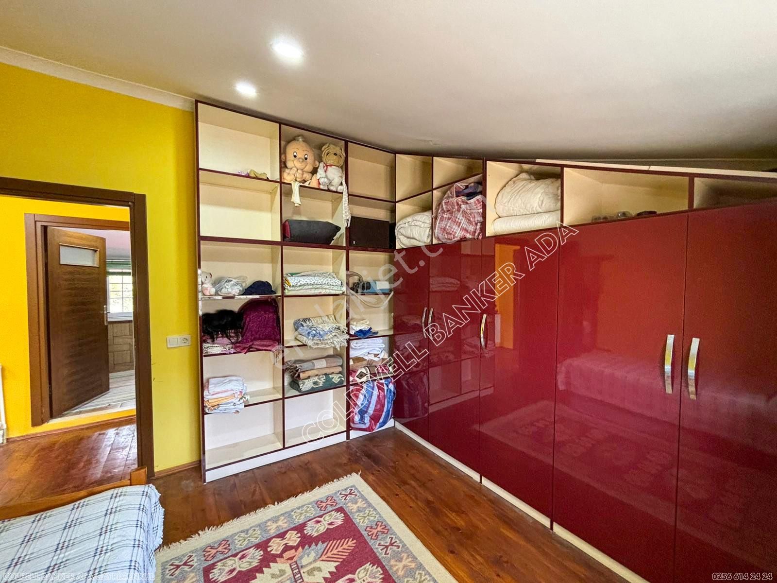 Kuşadası Yaylaköyde Deniz Manzaralı Satılık Müstakil Ev - Görsel 14