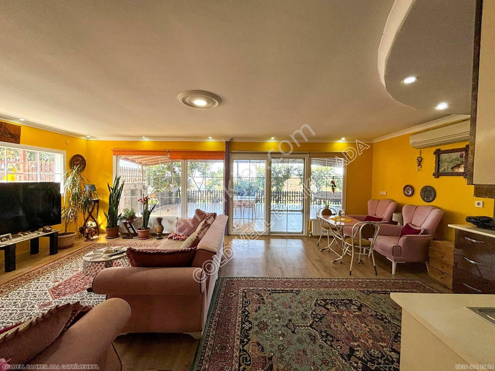 Kuşadası Yaylaköyde Deniz Manzaralı Satılık Müstakil Ev - Görsel 18