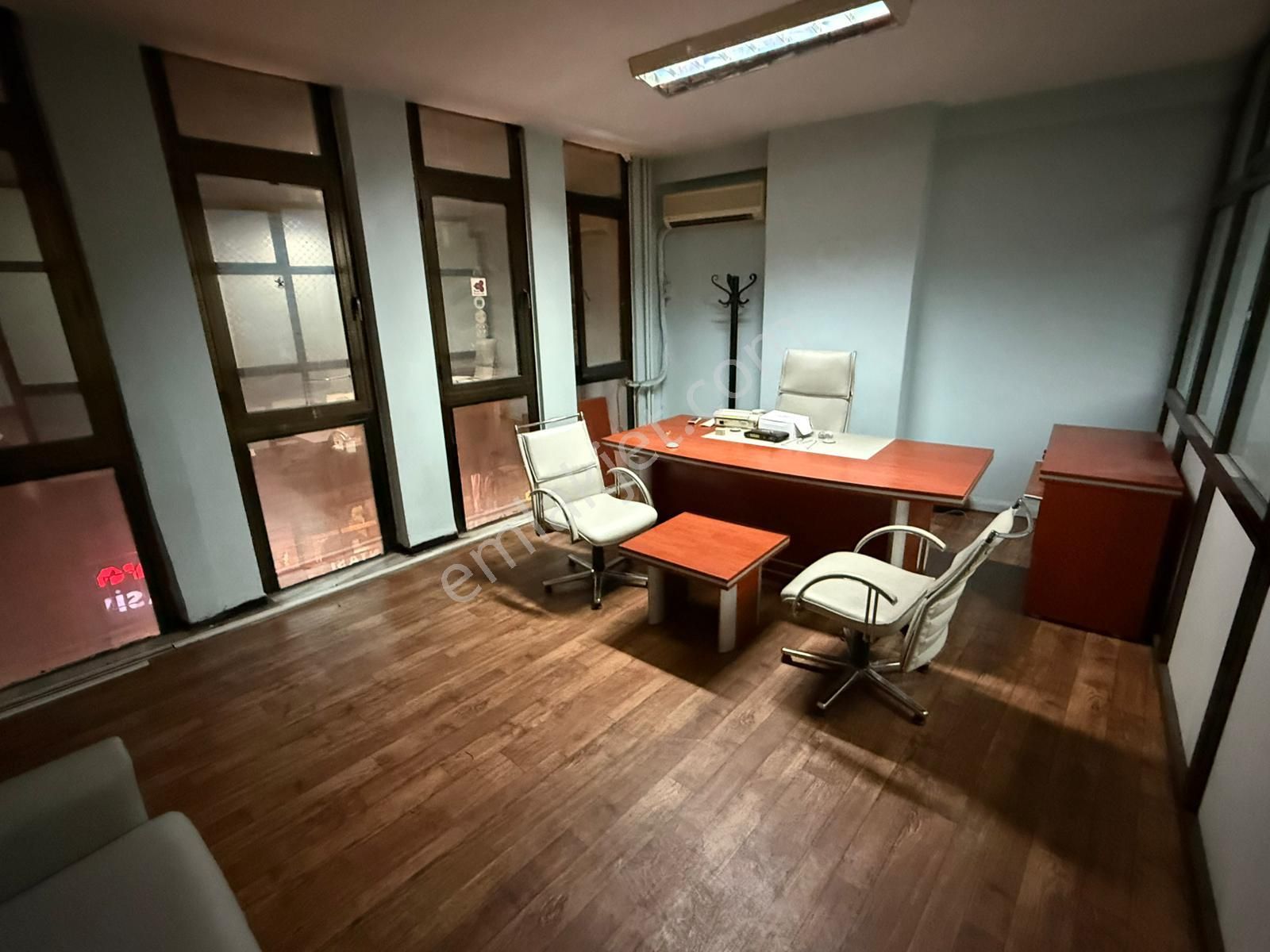 Şirinevler Meydanda Eşyalı 4. Kat 85 M2 Kiralık Ofis - Görsel 16