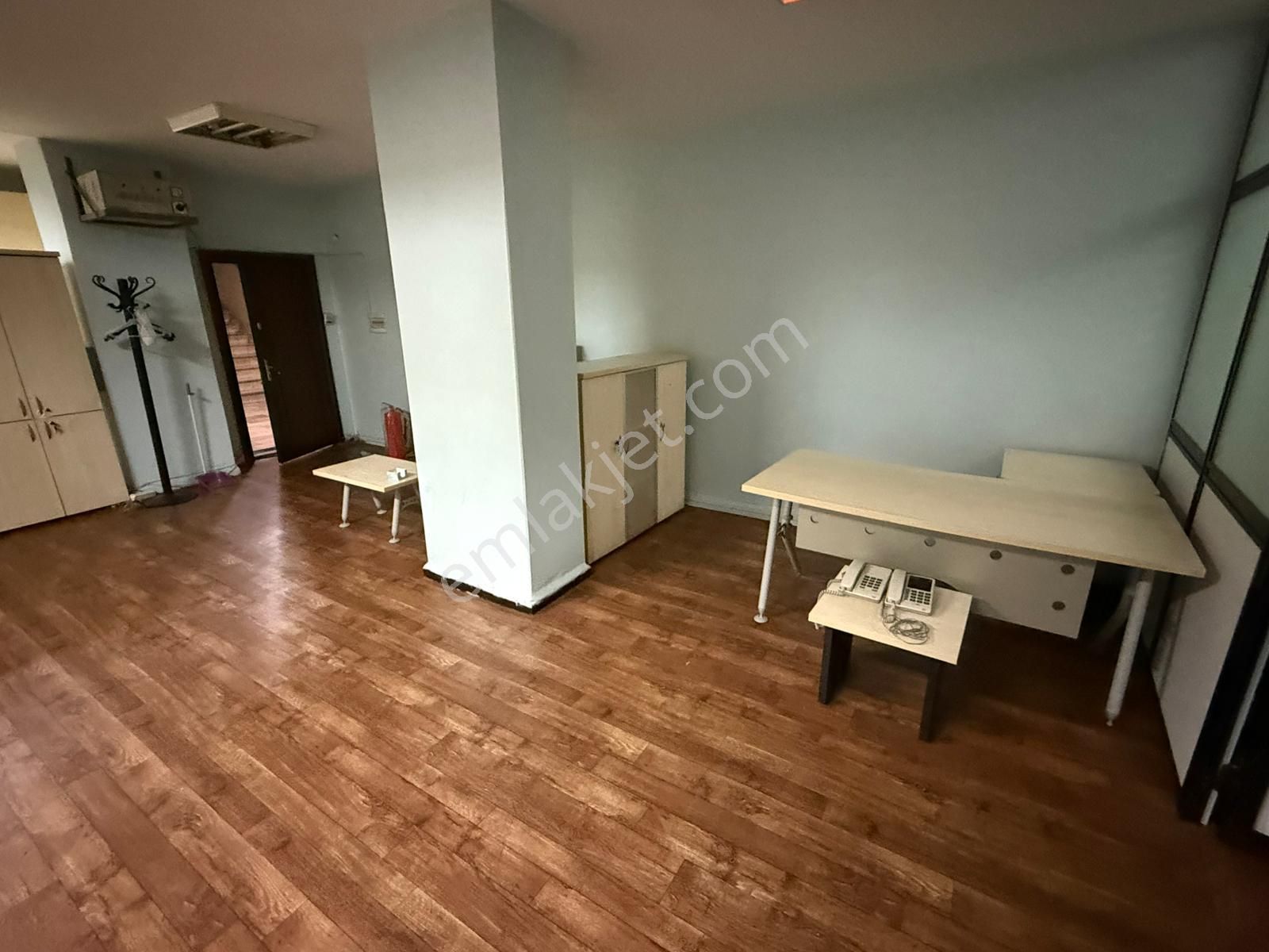 Şirinevler Meydanda Eşyalı 4. Kat 85 M2 Kiralık Ofis - Görsel 13