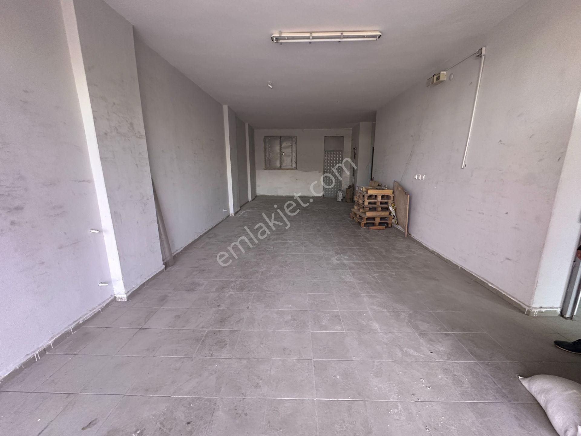 Küçükçekmece Tevfikbey Basınexprese Yakın 500 M2 Kiralık Bina - Görsel 24