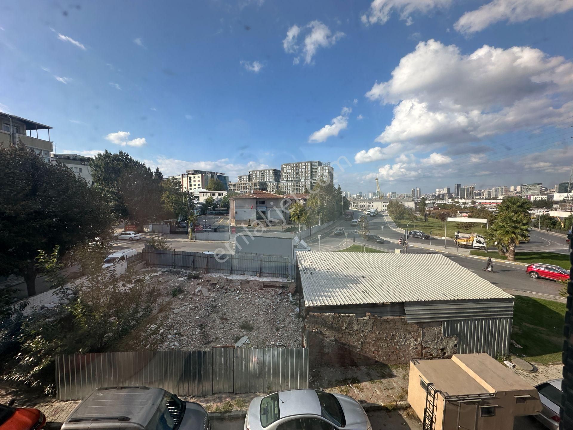 Küçükçekmece Tevfikbey Basınexprese Yakın 500 M2 Kiralık Bina - Görsel 23