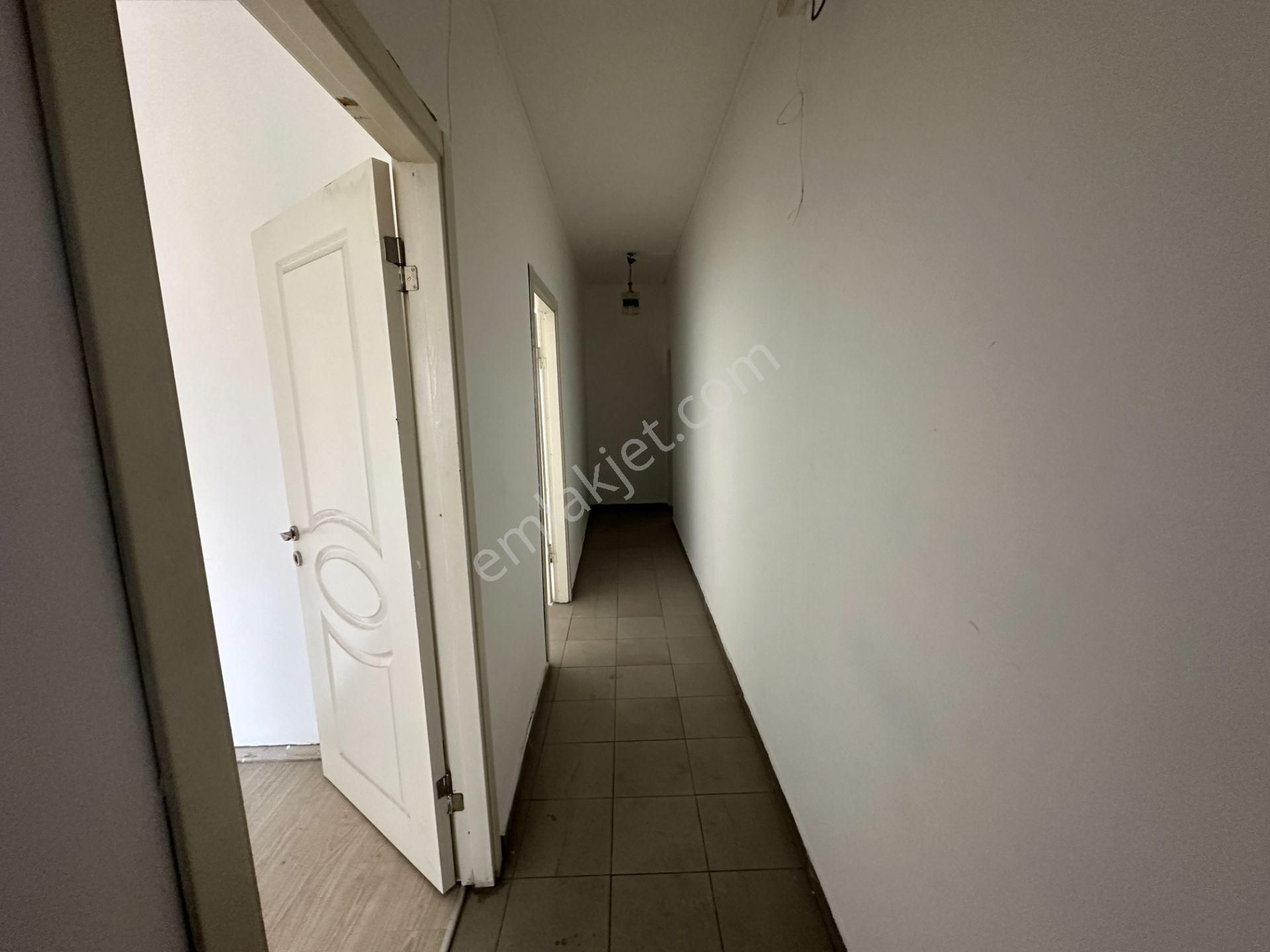 Küçükçekmece Tevfikbey Basınexprese Yakın 500 M2 Kiralık Bina - Görsel 5