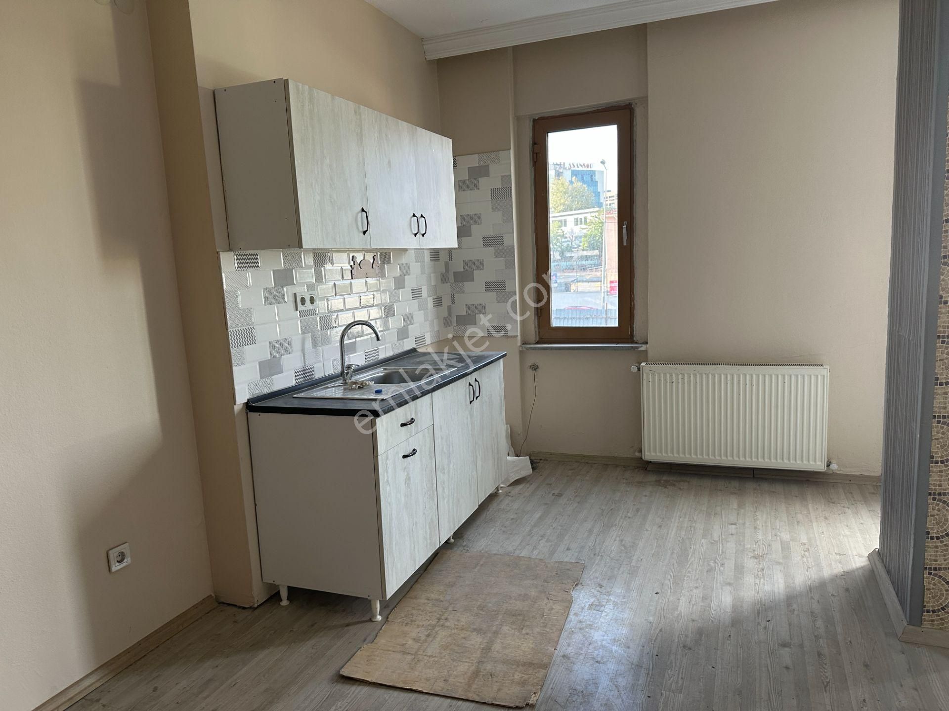 Küçükçekmece Tevfikbey Basınexprese Yakın 500 M2 Kiralık Bina - Görsel 14