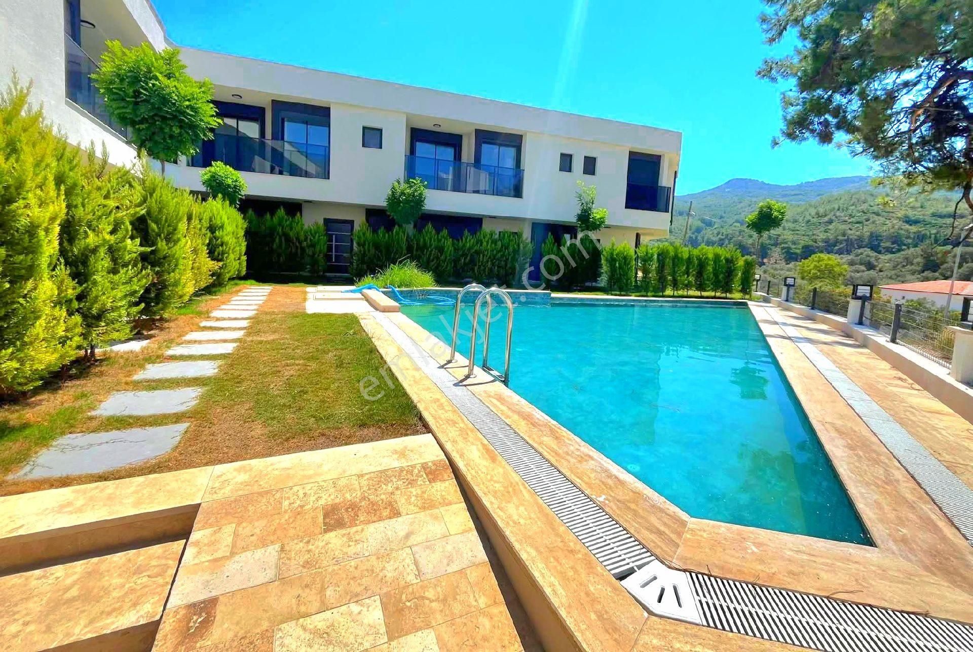 Davutlarda Havuzlu Sitede 4+1 Yazlık - Görsel 32