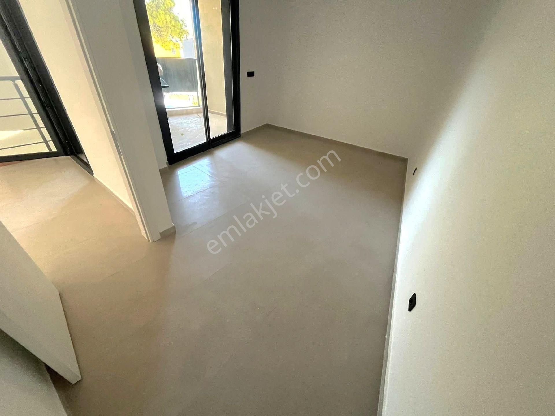 Davutlarda Havuzlu Sitede 4+1 Yazlık - Görsel 22