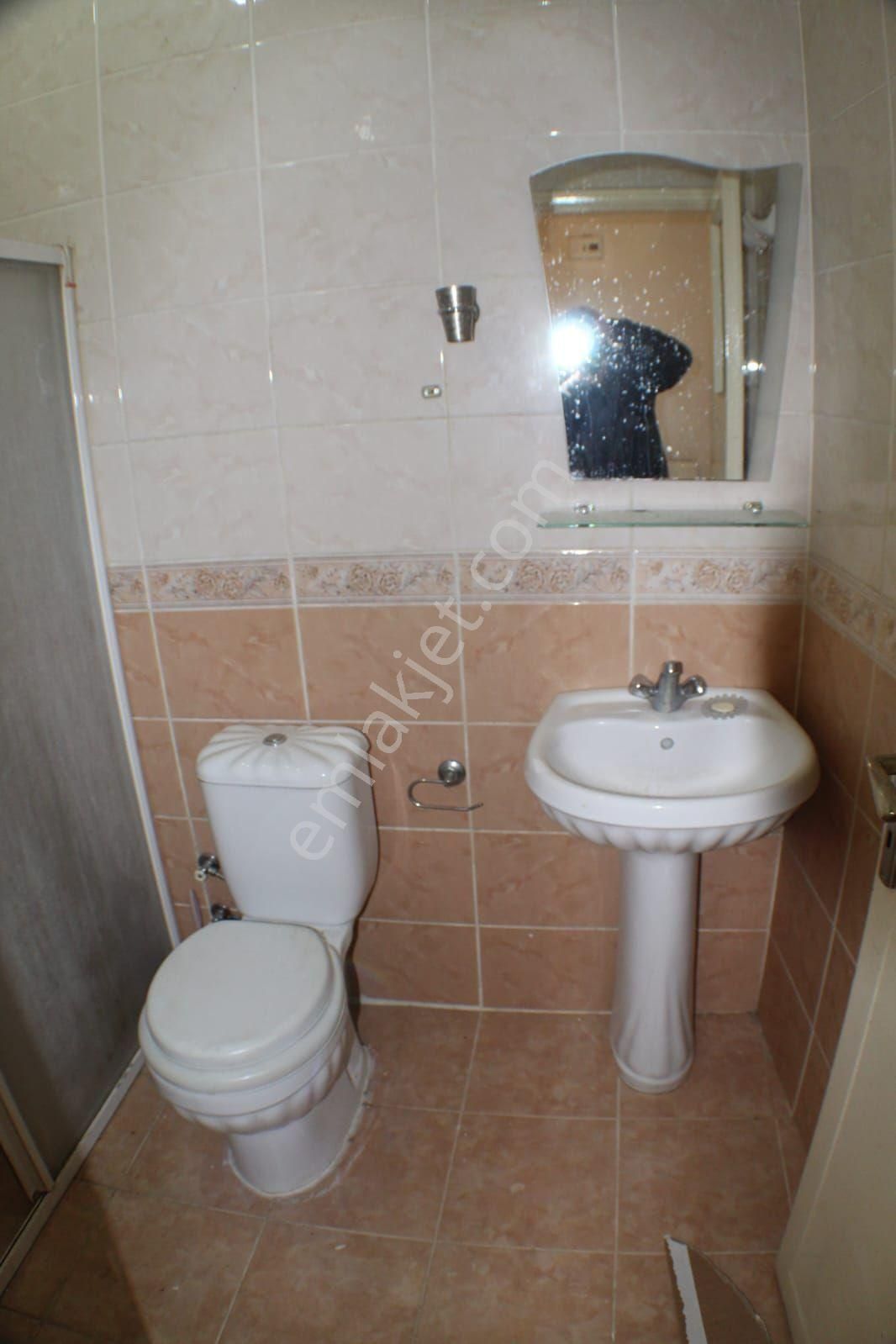 Bursa Osmangazi Etibank Mahallesinde 2+1 Giriş Kat 75 M2 Kombili Daire Kiralık - Görsel 17