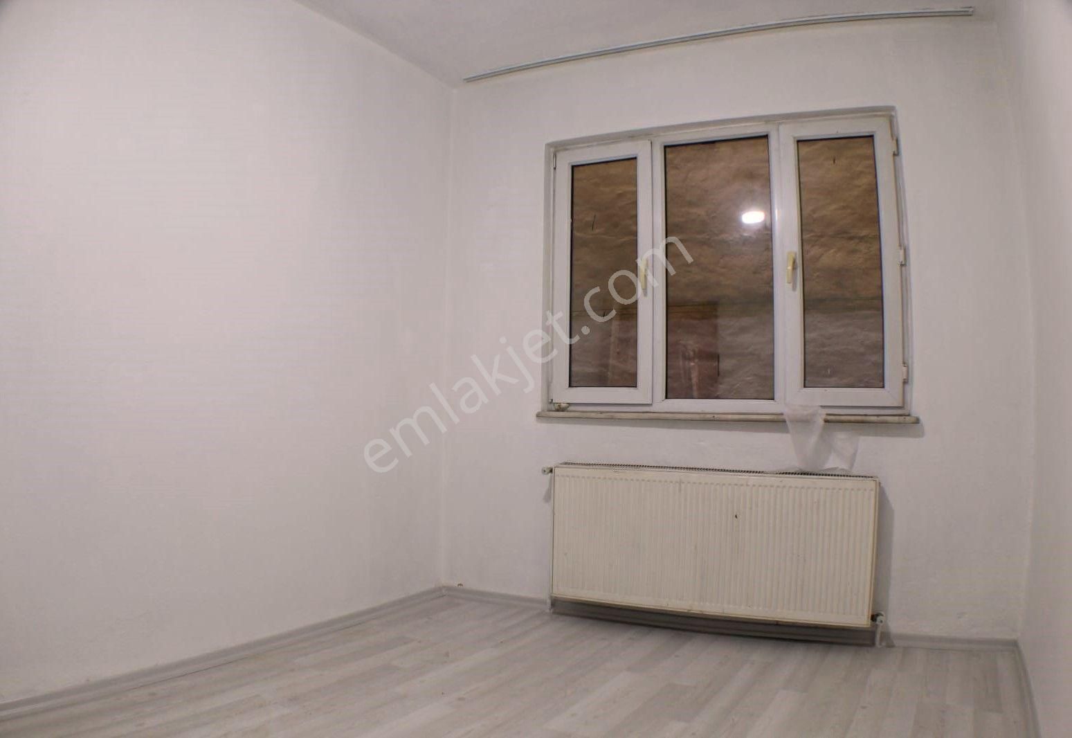 Bursa Osmangazi Etibank Mahallesinde 2+1 Giriş Kat 75 M2 Kombili Daire Kiralık - Görsel 11