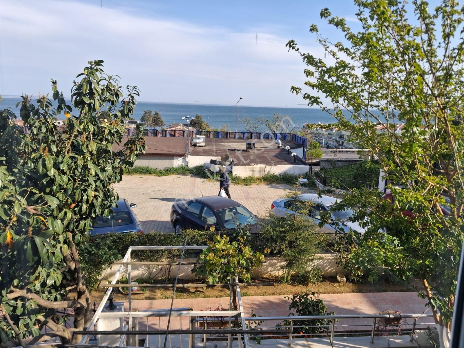 Çorlu Yenice De Satılık Tripleks Villa. Ful Yeni eşyalı.