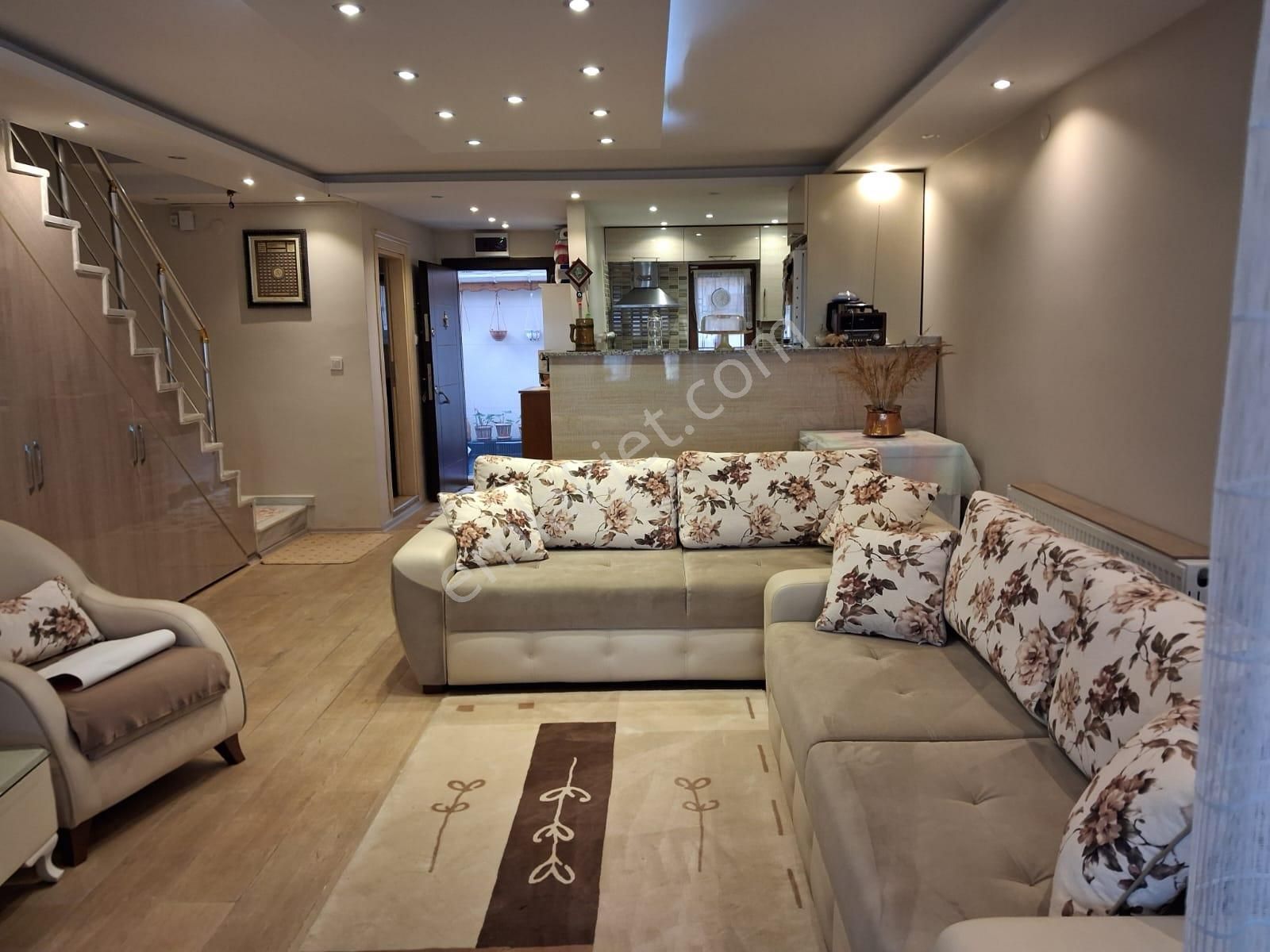 Çorlu Yenice De Satılık Tripleks Villa. Ful Yeni eşyalı. - Görsel 25