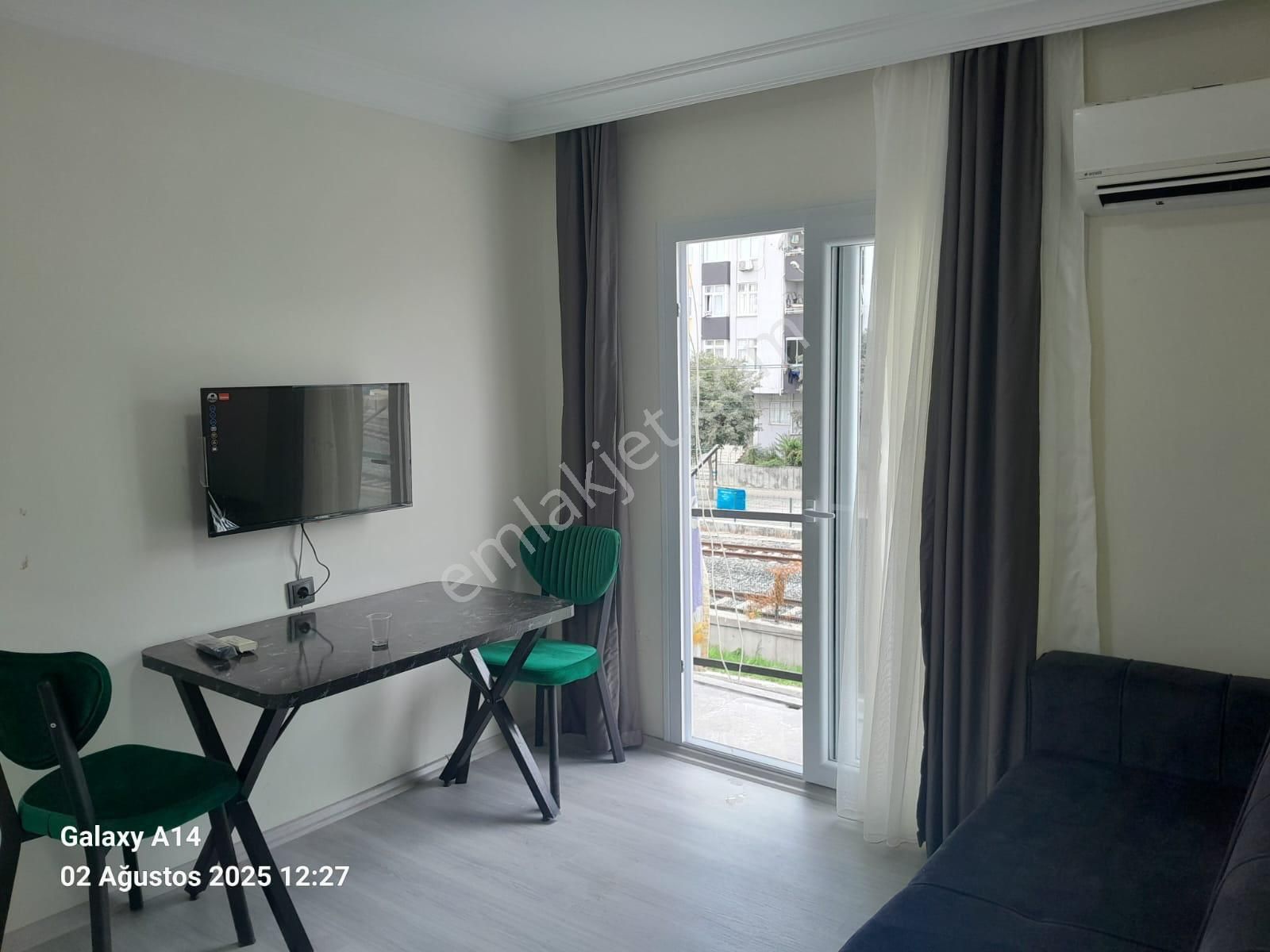 Yeşilyurt Metro Duragı Yanı Sıfır Eşyalı Kiralık 1+1 Daire - Görsel 2