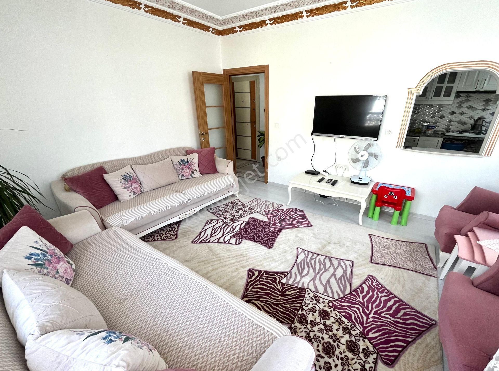 Satılık 2+1 Daire - Dubleks - Teraslı - Geniş Kullanım Alanlı - Görsel 4