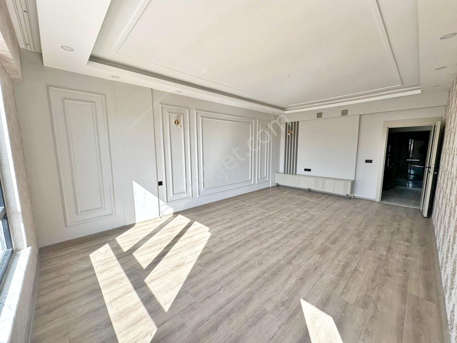 Göktürk Beylerbeyinde Giyinme Odalı Geniş Balkonlu Sıfır Lüx 3+1 - Görsel 9