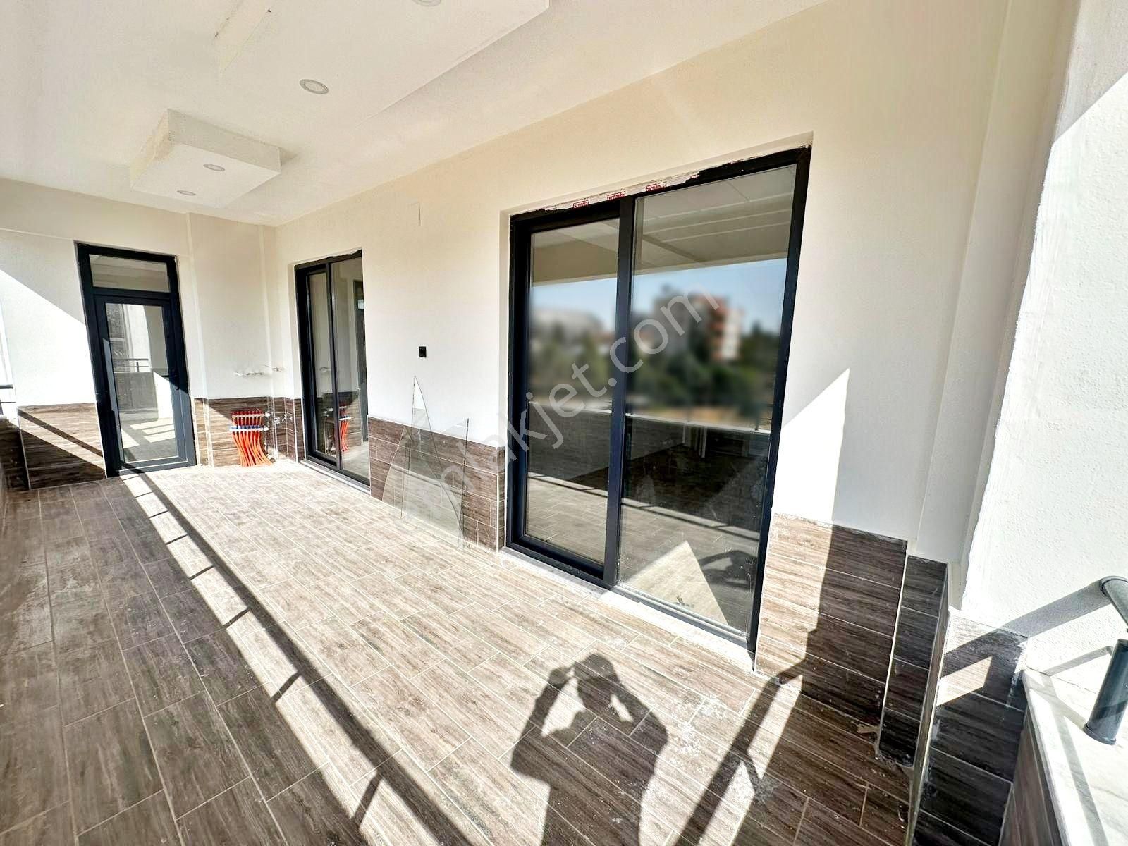 Göktürk Beylerbeyinde Giyinme Odalı Geniş Balkonlu Sıfır Lüx 3+1 - Görsel 5