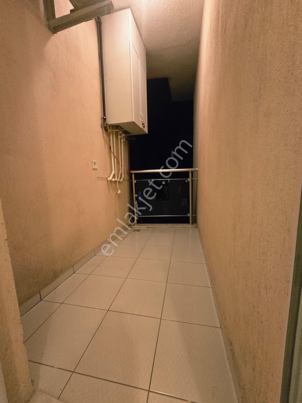 Özmecaz'dan 15 Mayıs Mah. 1+1 Arakat Balkonlu Ön Cephe Lüks Apart - Görsel 8