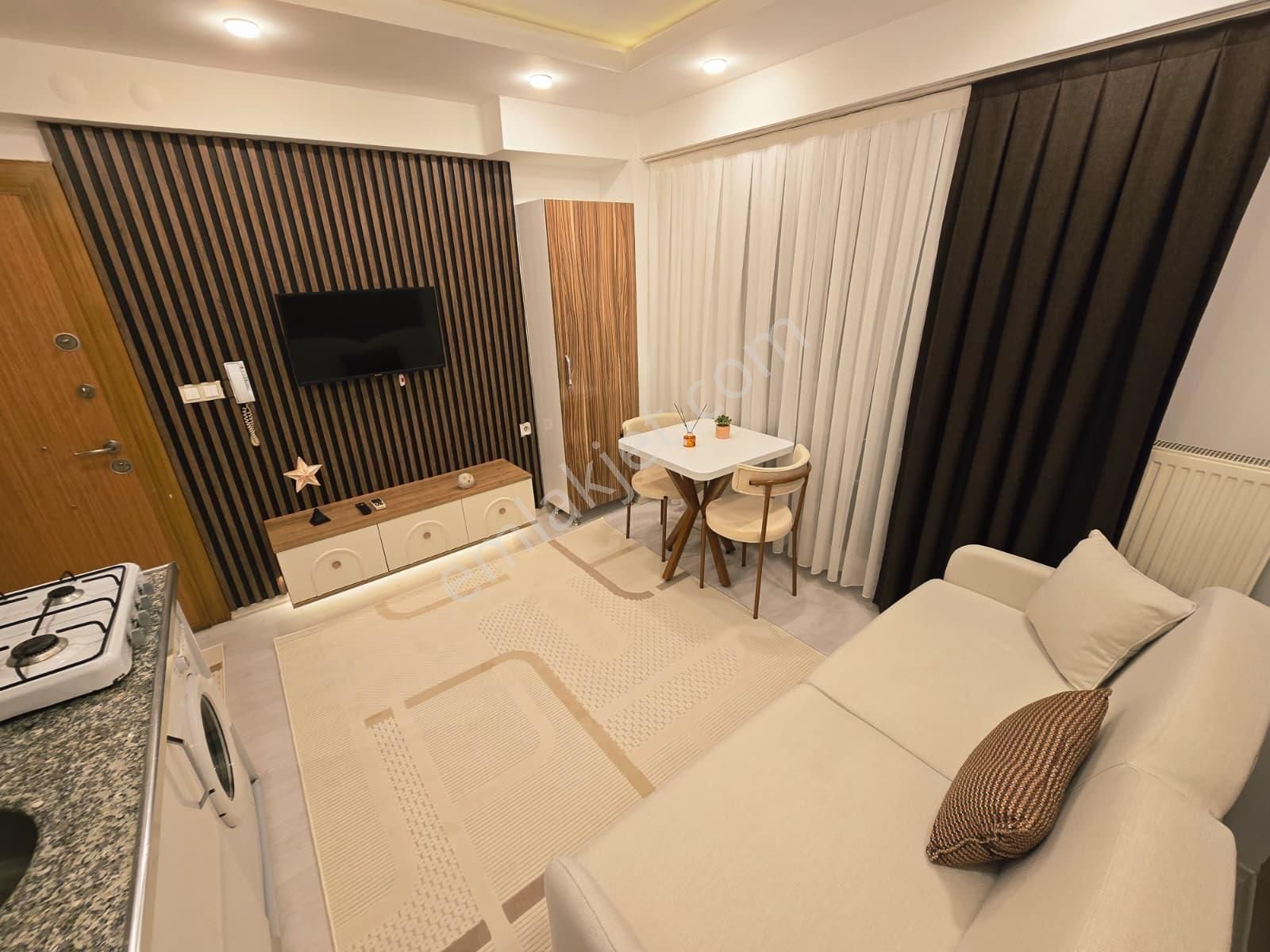 Özmecaz'dan 15 Mayıs Mah. 1+1 Arakat Balkonlu Ön Cephe Lüks Apart - Görsel 2