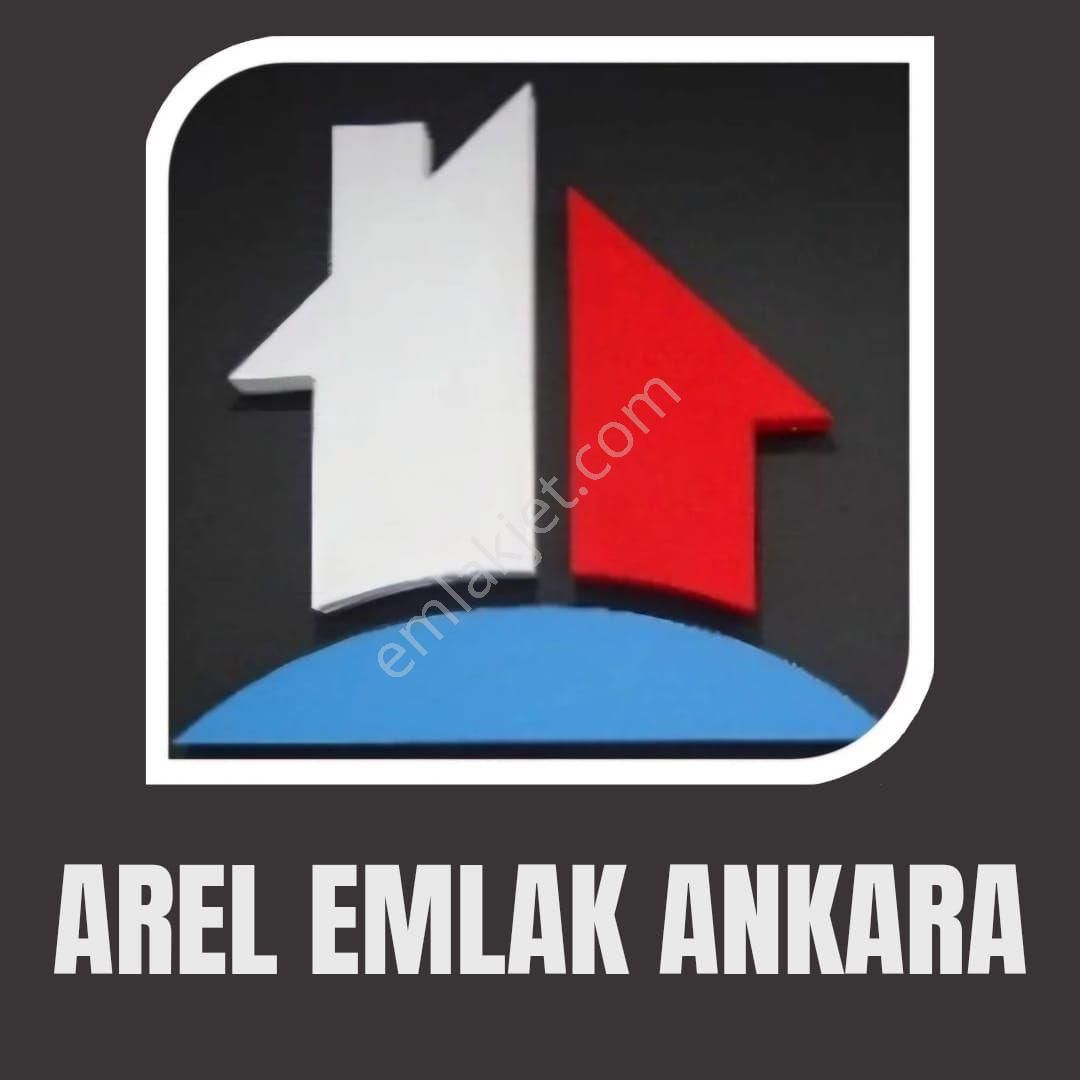 Arel'den Bahçelievler 3.cadde'ye Çok Yakın Sıfır Binada Ara Kat 4+1