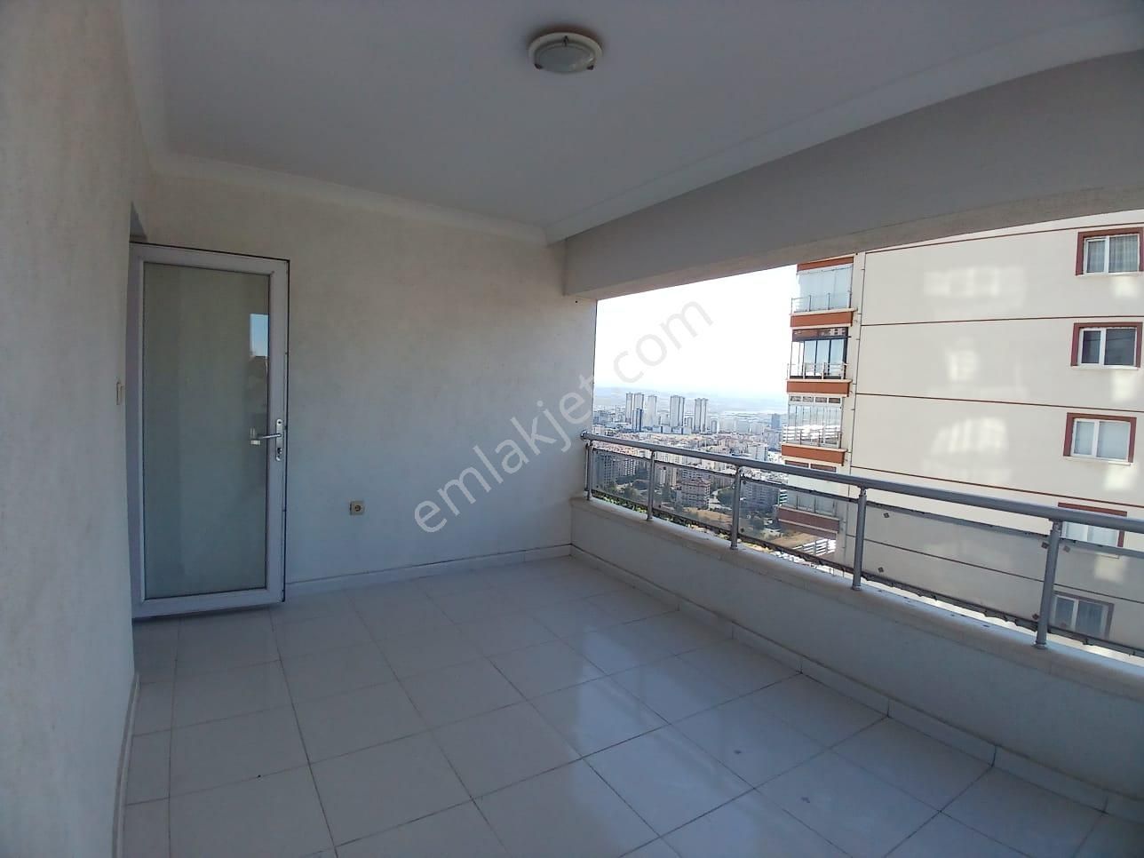 Yenimahalle Avcılar'da Manzaralı Geniş 3+1 Kiralık - Görsel 13