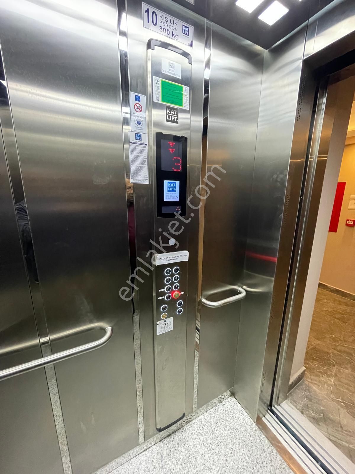 Turyap Çeşme Ilıca Rezidans'ta Kiralık 1+1 Eşyalı Daire - Görsel 7