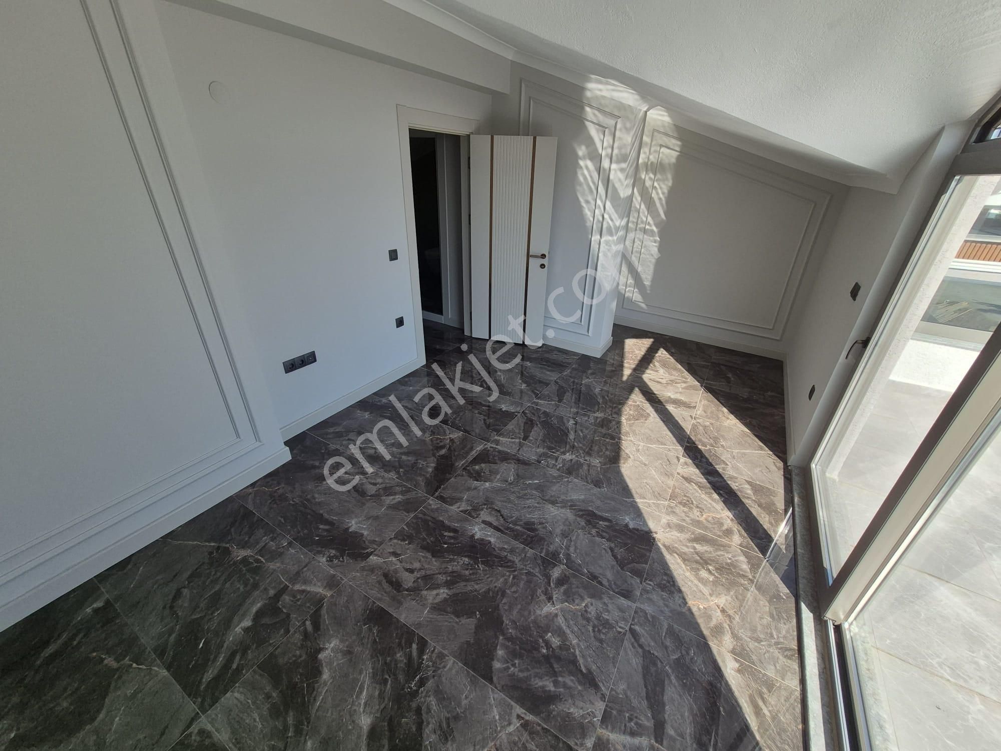 Sabri Pınarbaşı'dan Güre'de Satılık Müstakil Havuzlu Sıfır Villa - Görsel 14