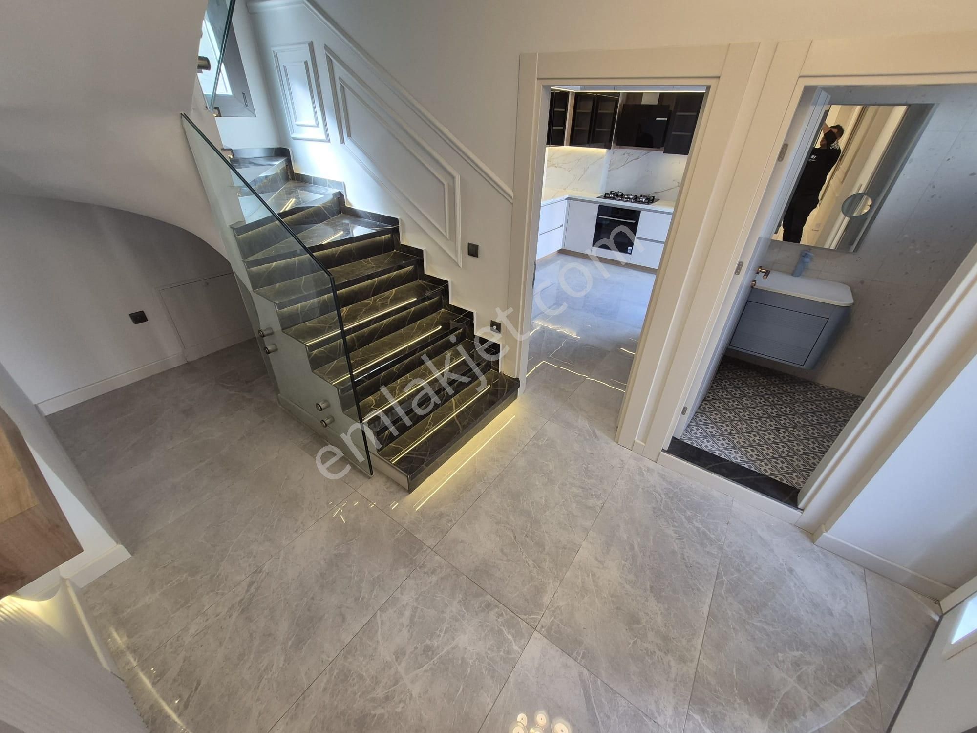 Sabri Pınarbaşı'dan Güre'de Satılık Müstakil Havuzlu Sıfır Villa - Görsel 7